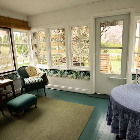 Garden Grove Inn Bed And Breakfast Union Pier Extérieur photo
